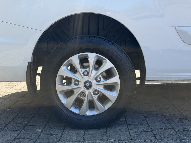 Ford Transit Custom 280 EcoBlue Limited - U422