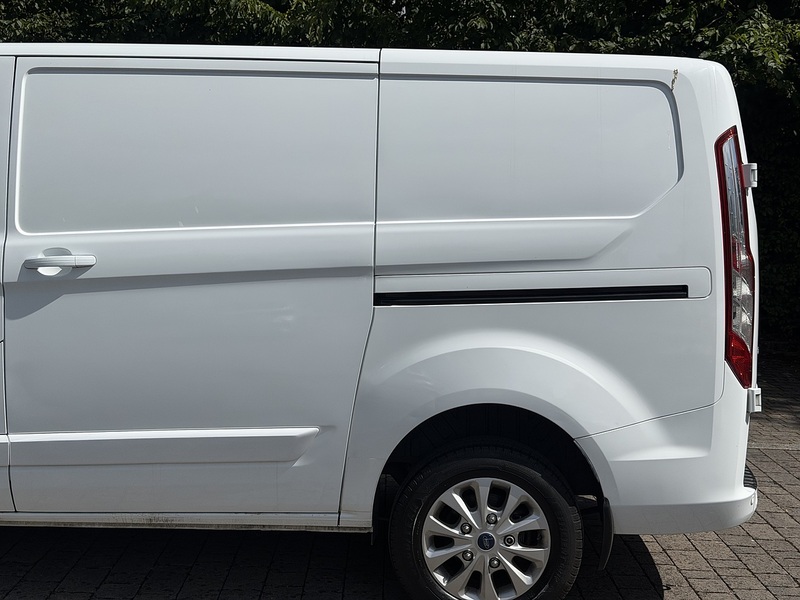 Ford Transit Custom 280 EcoBlue Limited - U422