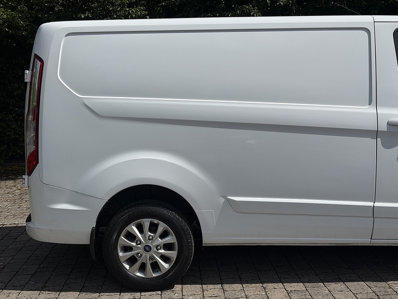Ford Transit Custom 280 EcoBlue Limited - U422