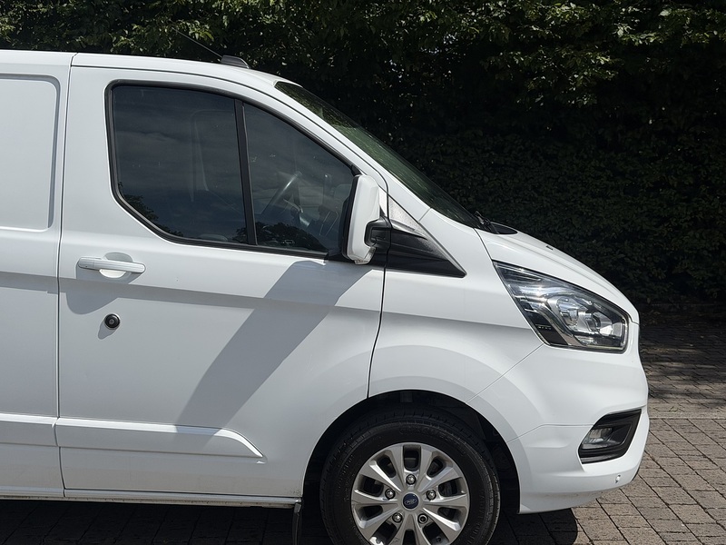 Ford Transit Custom 280 EcoBlue Limited - U422