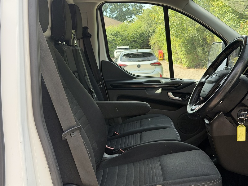 Ford Transit Custom 280 EcoBlue Limited - U422