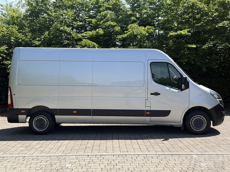 Vauxhall Movano CDTi 3500 BiTurbo Edition - U435