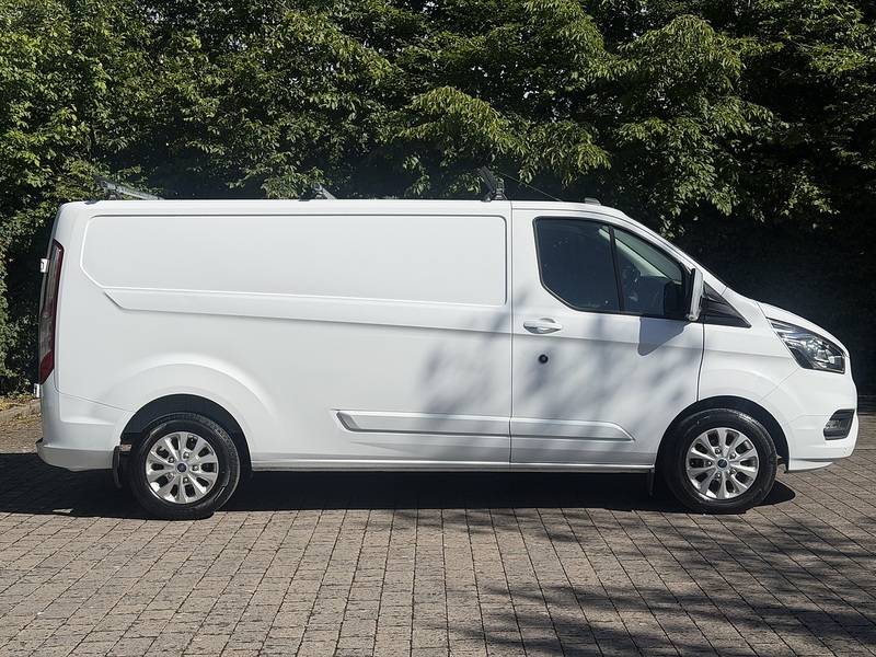Ford Transit Custom 300 EcoBlue Limited - U437