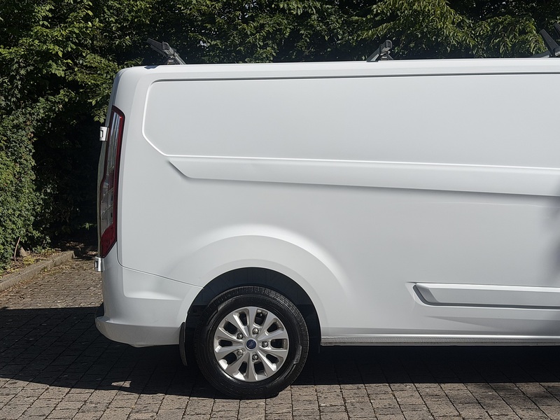 Ford Transit Custom 300 EcoBlue Limited - U437