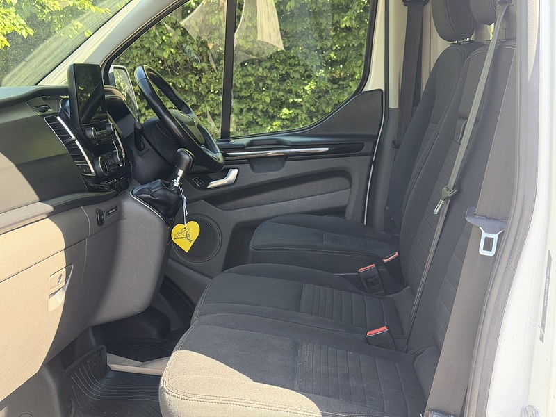 Ford Transit Custom 300 EcoBlue Limited - U437