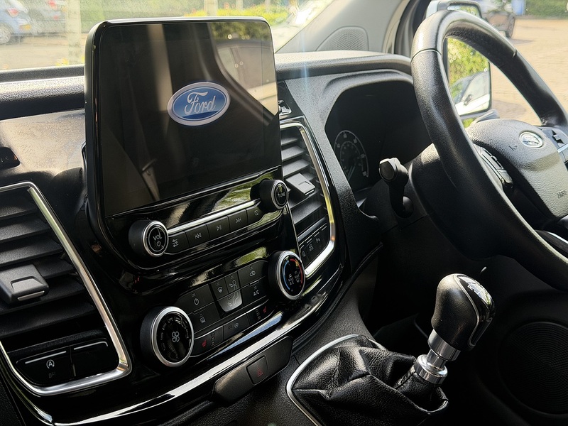 Ford Transit Custom 300 EcoBlue Limited - U438