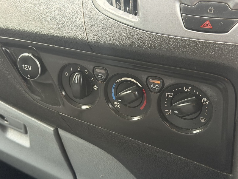 Ford Transit Custom TDCi 270 Limited - U444
