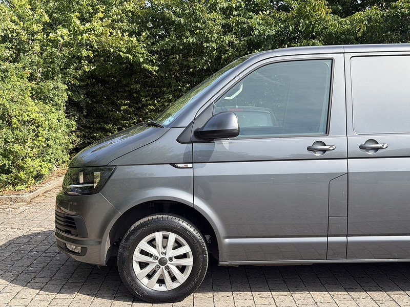 Volkswagen Transporter TDI T28 BlueMotion Tech Highline - U446