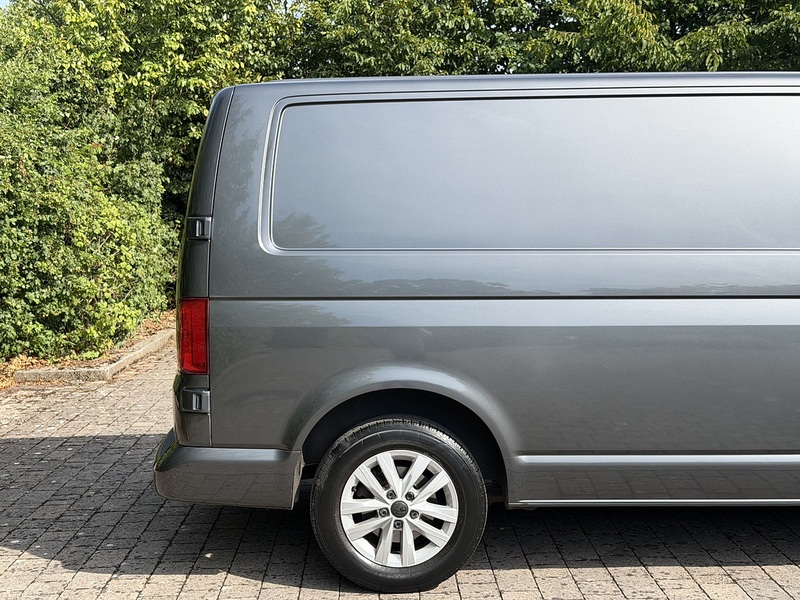 Volkswagen Transporter TDI T28 BlueMotion Tech Highline - U446