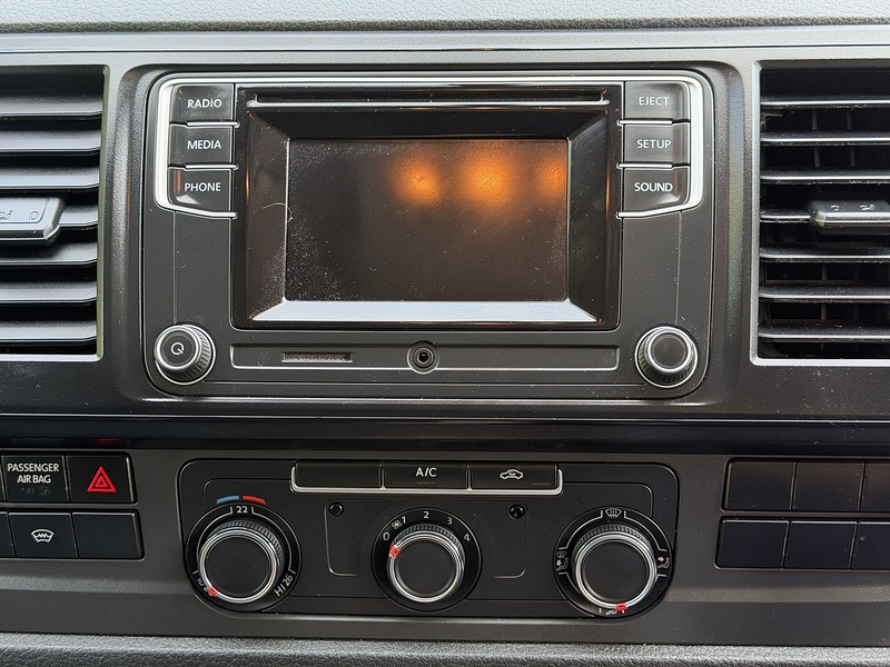 Volkswagen Transporter TDI T28 BlueMotion Tech Highline - U446