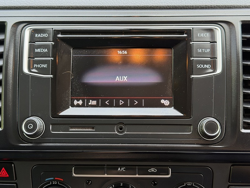 Volkswagen Transporter TDI T28 BlueMotion Tech Highline - U446