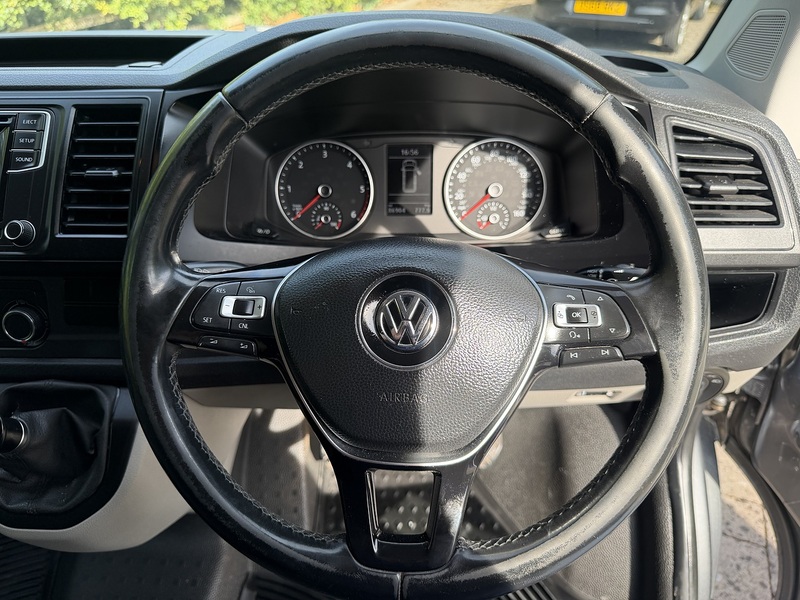 Volkswagen Transporter TDI T28 BlueMotion Tech Highline - U446