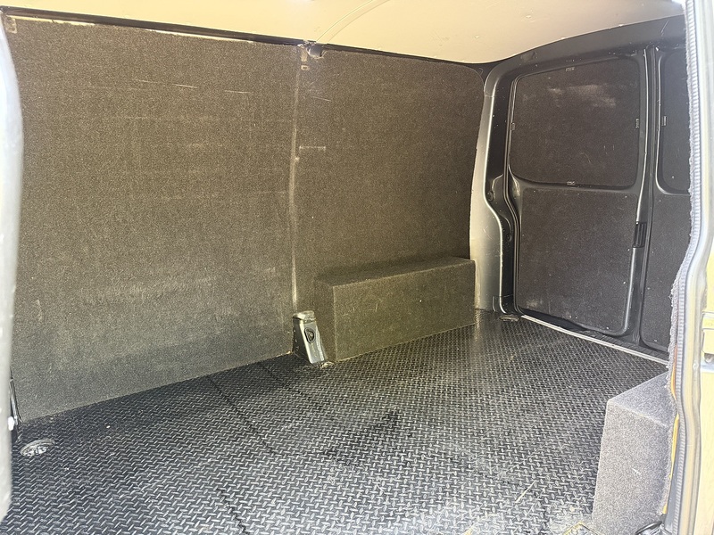 Volkswagen Transporter TDI T28 BlueMotion Tech Highline - U446