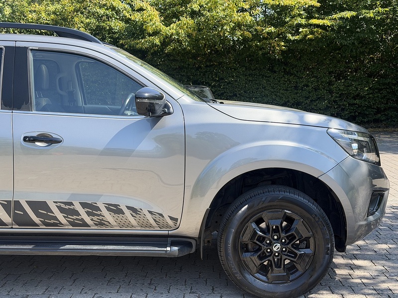 Nissan Navara dCi N-Guard - U448