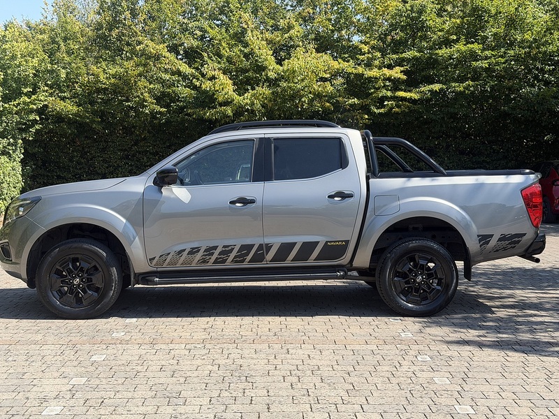 Nissan Navara dCi N-Guard - U448