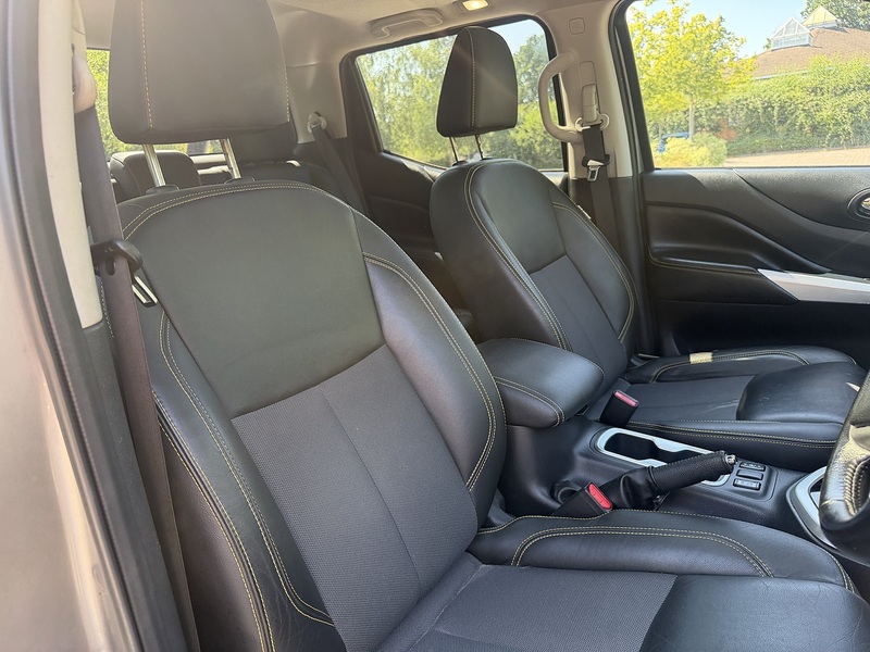 Nissan Navara dCi N-Guard - U448