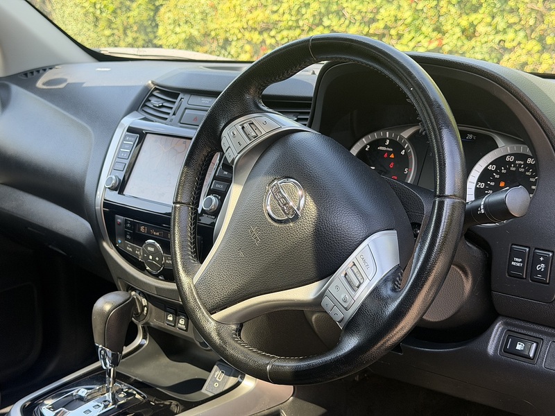 Nissan Navara dCi N-Guard - U448