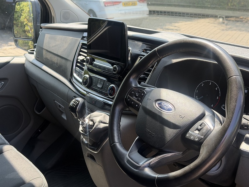 Ford Transit Custom 300 EcoBlue Limited - U449