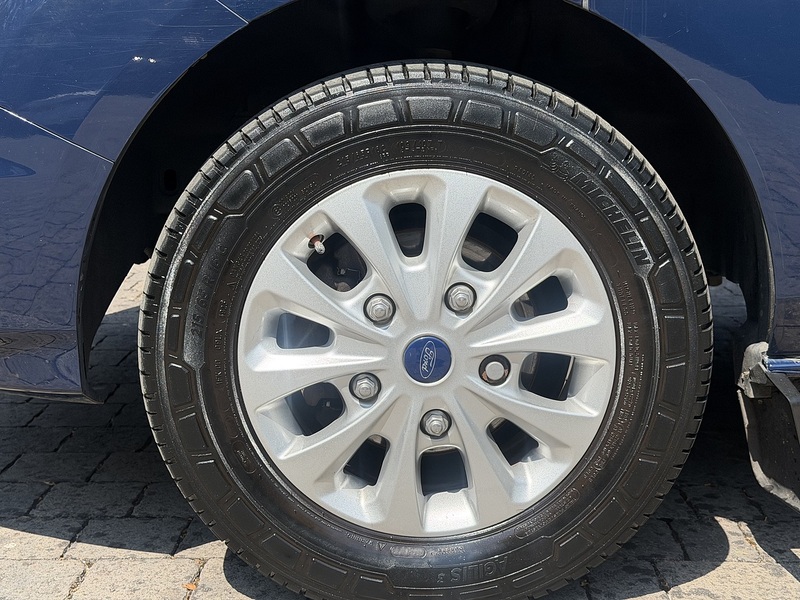 Ford Transit Custom 300 EcoBlue Limited - U449