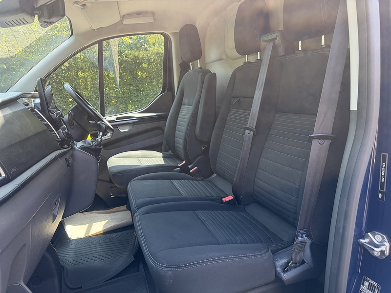 Ford Transit Custom 300 EcoBlue Limited - U449