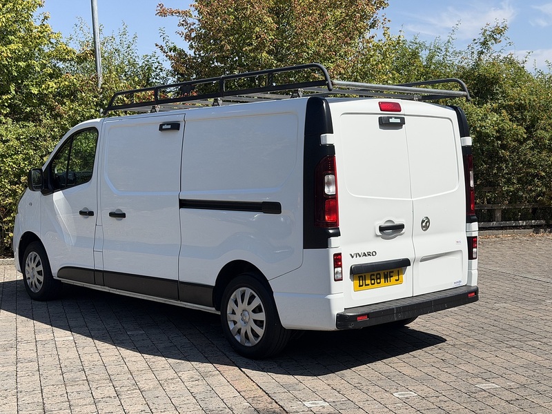 Vauxhall Vivaro CDTi 2900 Sportive - U453