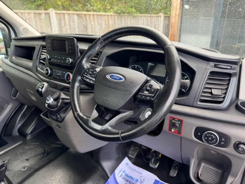 Ford 350 EcoBlue Leader 14 FT DROPSIDE WITH TAIL LIFT NEW WET BELT 2.0 2dr DROPSIDE Manual Diesel