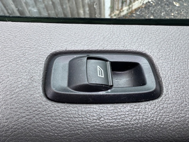 Ford 350 EcoBlue Leader 14 FT DROPSIDE WITH TAIL LIFT NEW WET BELT 2.0 2dr DROPSIDE Manual Diesel