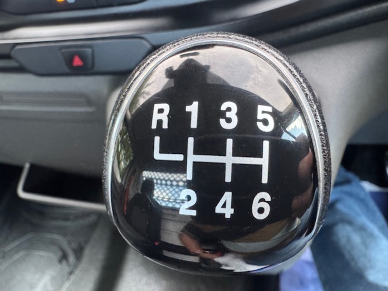 Ford 350 EcoBlue Leader 14 FT DROPSIDE WITH TAIL LIFT NEW WET BELT 2.0 2dr DROPSIDE Manual Diesel