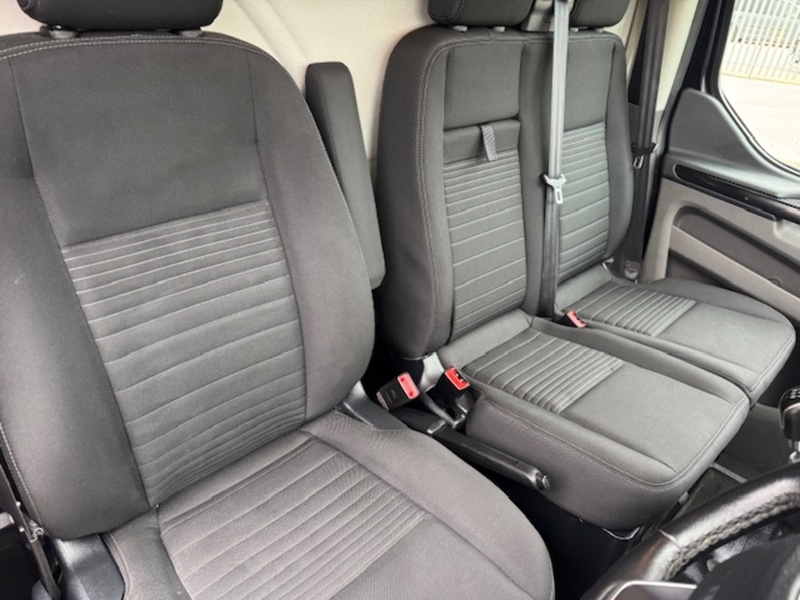 Ford 280 EcoBlue Limited RS SPORT 2.0 5dr Panel Van Manual Diesel