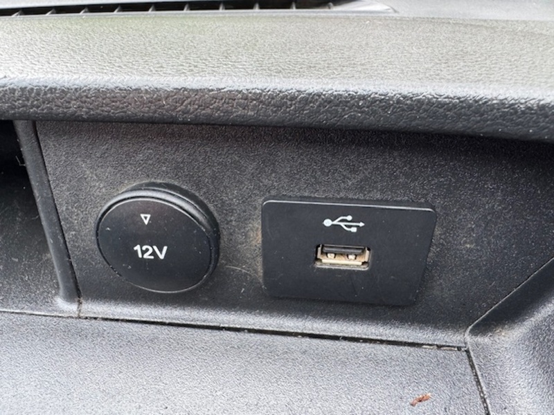 Ford 350 EcoBlue Leader L3 DOUBLE CAB ONE STOP TIPPER WITH TOOL AREA 2.0 4dr TIPPER Manual Diesel