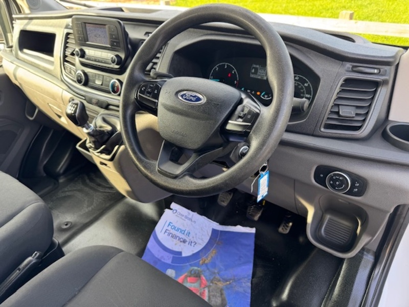 Ford 350 EcoBlue Leader L3 LWB CREW CAB 7 SEAT TIPPER DOUBLE REAR WHEEL 2.0 4dr tipper Manual Diesel