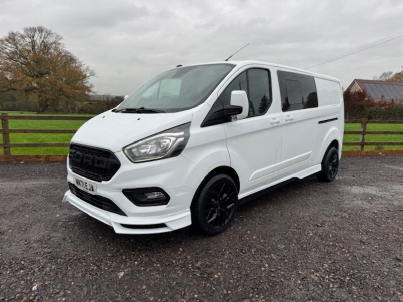 Ford 300 EcoBlue Limited RS SPORT CREW VAN 2.0 5dr Combi Van Manual Diesel