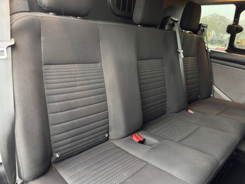 Ford 300 EcoBlue Limited RS SPORT CREW VAN 2.0 5dr Combi Van Manual Diesel