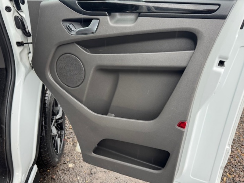 Ford 300 EcoBlue Limited RS SPORT CREW VAN 2.0 5dr Combi Van Manual Diesel