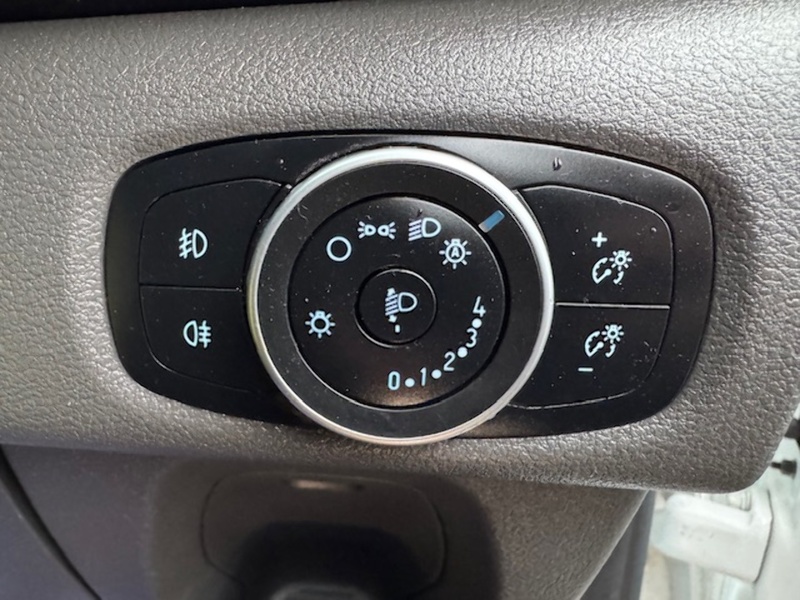 Ford 300 EcoBlue Limited RS SPORT CREW VAN 2.0 5dr Combi Van Manual Diesel