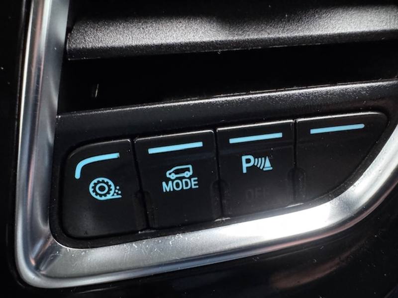 Ford 300 EcoBlue Limited RS SPORT CREW VAN 2.0 5dr Combi Van Manual Diesel