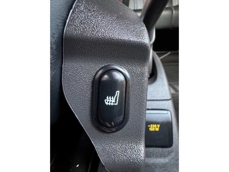 Ford TDCi 340 SWB MSRT SWB CREW VAN 5 SEAT TAIL GATE 2.0 5dr Panel Van Manual Diesel