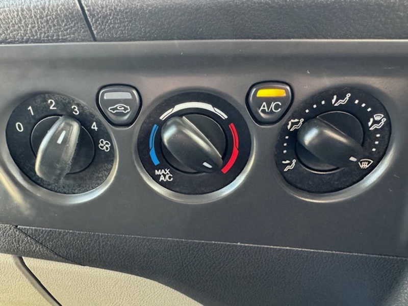 Ford TDCi 340 SWB MSRT SWB CREW VAN 5 SEAT TAIL GATE 2.0 5dr Panel Van Manual Diesel