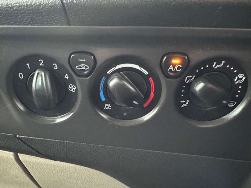 Ford TDCi 290 MSRT R181 5 SEAT CREW VAN WITH TAIL GATE NO VAT 2.2 6dr Combi Van Manual Diesel