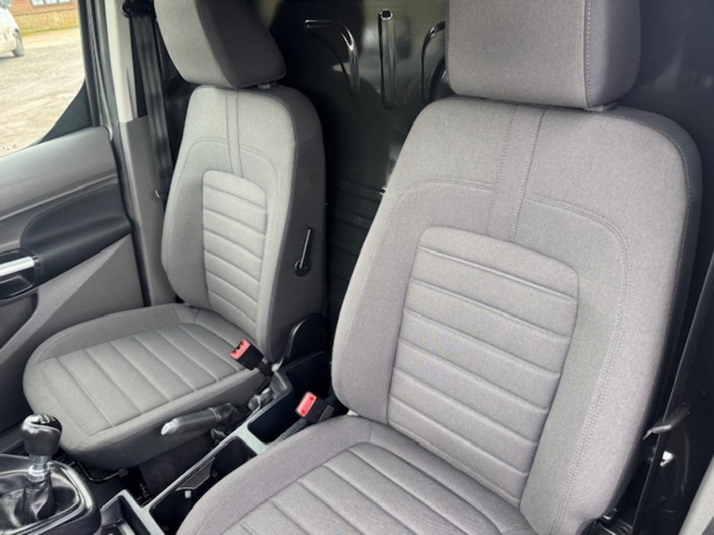 Ford 240 EcoBlue Limited RS SPORT 1.5 5dr Panel Van Manual Diesel