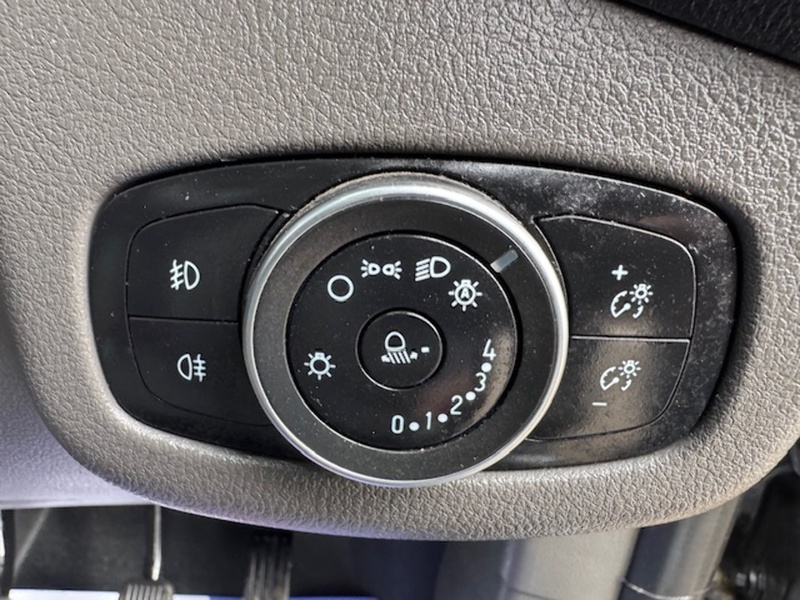 Ford 240 EcoBlue Limited RS SPORT 1.5 5dr Panel Van Manual Diesel