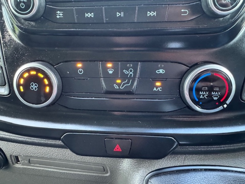 Ford 350 EcoBlue Leader L3 H3 LWB HIGH ROOF AIR CON 2.0 5dr Panel Van Manual Diesel