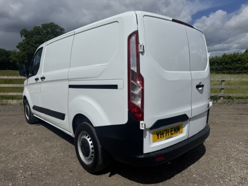 Ford 340 EcoBoost Leader AIR CON 1.0 5dr Panel Van Automatic Petrol Plug-in Hybrid