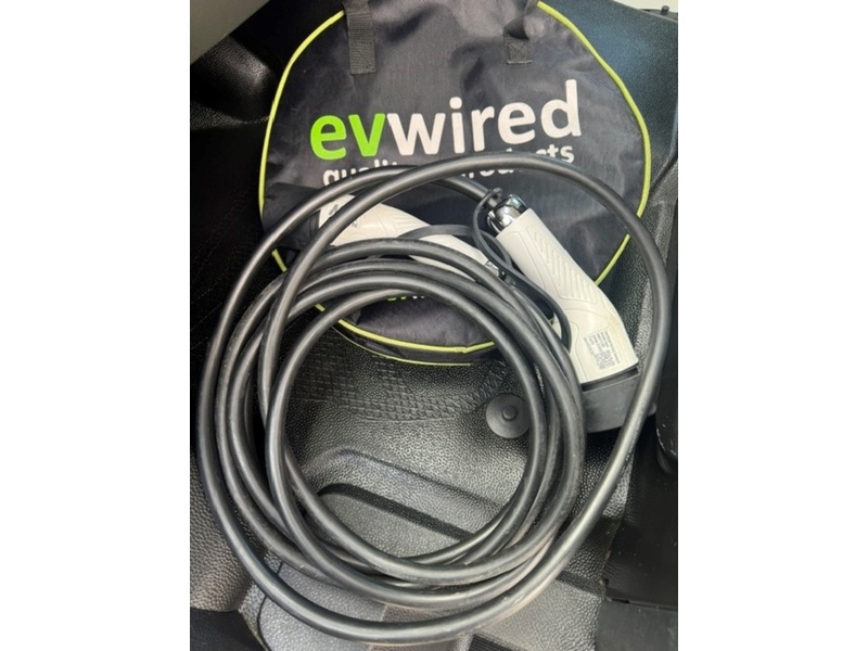 Ford 340 EcoBoost Leader AIR CON 1.0 5dr Panel Van Automatic Petrol Plug-in Hybrid