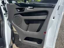 Ford Transit Custom 340 EcoBoost Leader AIR CON 