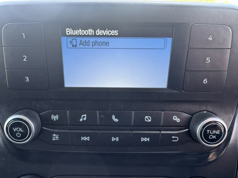 Ford 340 EcoBoost Leader AIR CON 1.0 5dr Panel Van Automatic Petrol Plug-in Hybrid