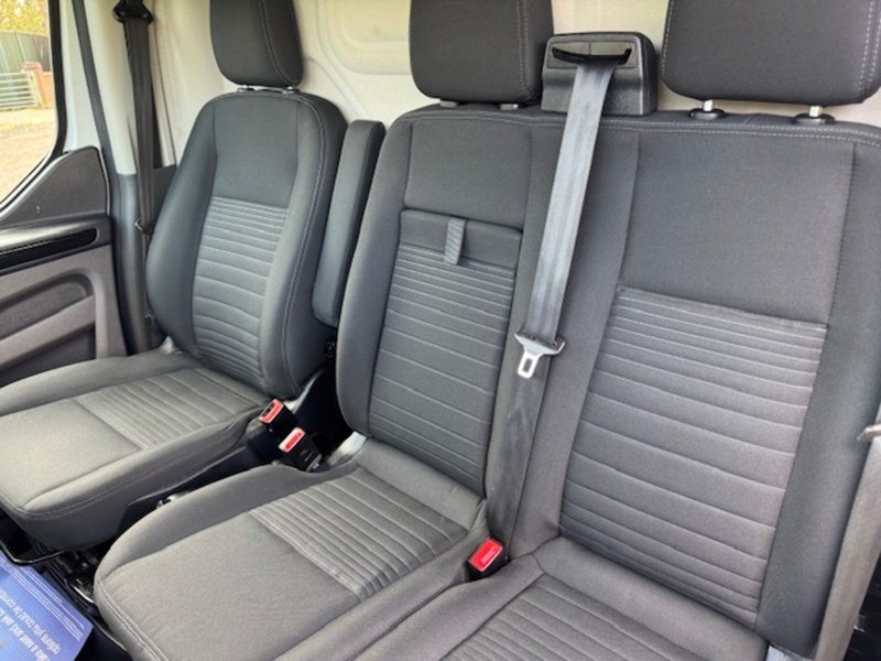 Ford 280 EcoBlue Limited SPORT PACK 2.0 5dr Panel Van Manual Diesel