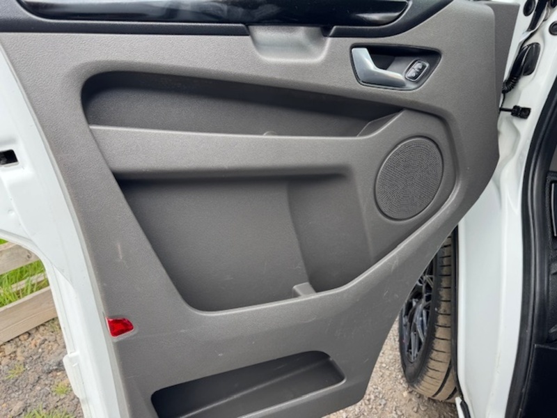 Ford 280 EcoBlue Limited SPORT PACK 2.0 5dr Panel Van Manual Diesel