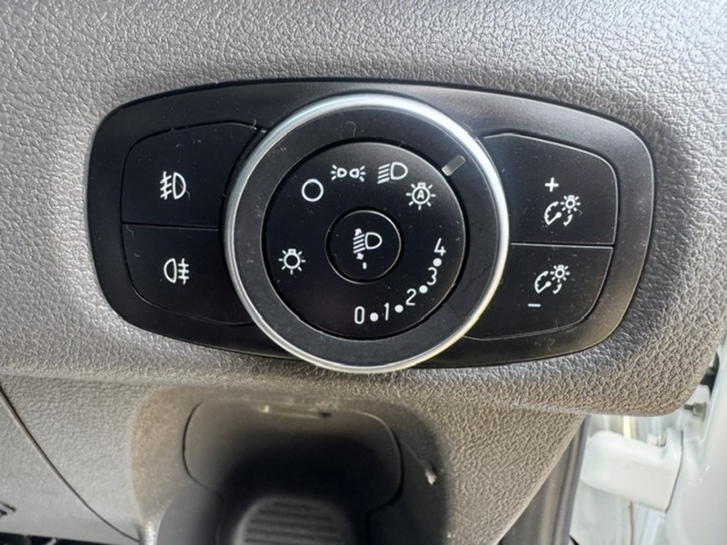 Ford 2.0 280 EcoBlue Limited Panel Van 5dr Diesel Manual L1 H1 Euro 6 (s/s) (130 ps)