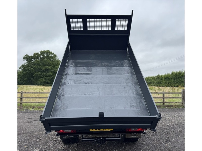 Ford 350 EcoBlue Leader twin rear wheel tipper 2.0 2dr Tipper Manual Diesel
